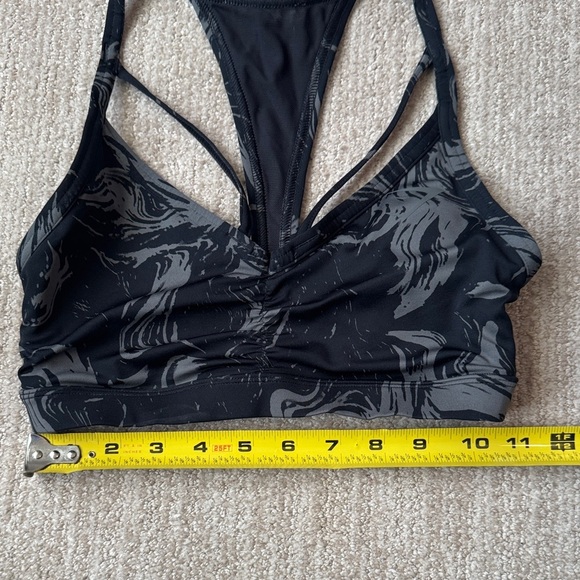 Gymshark Women’s Power Sports Bra Size XS Black Gray Marble Activewear - Picture 4 of 9